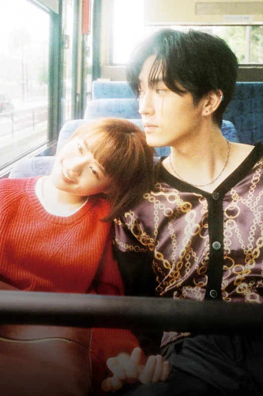 Это любовь: Хулиган и девушка с белой тростью